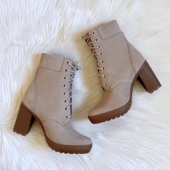 Timberland Camdale 6” Light Taupe Boots - Picture 5 of 8